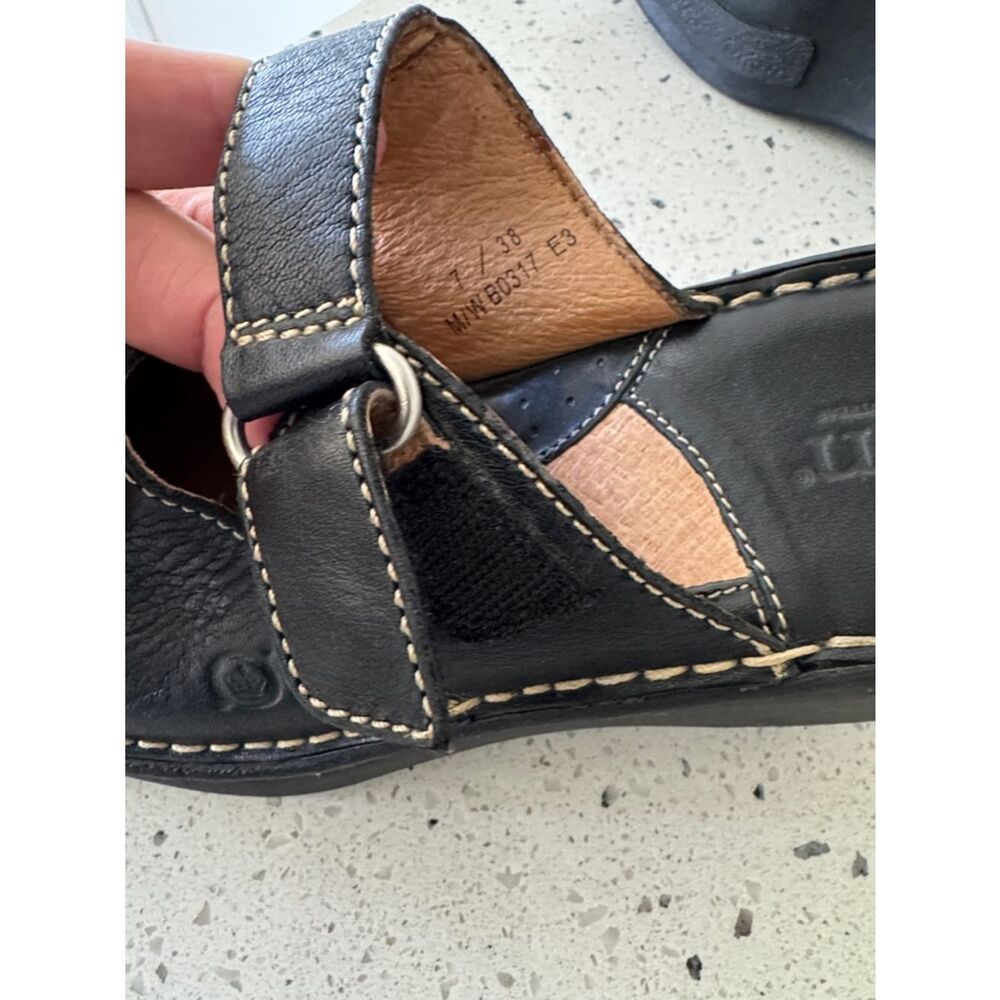 Born Y2K Black Leather Slip-On Clogs Wedge with Tan Stitching Accent Size 7 GUC - Picture 10 of 12